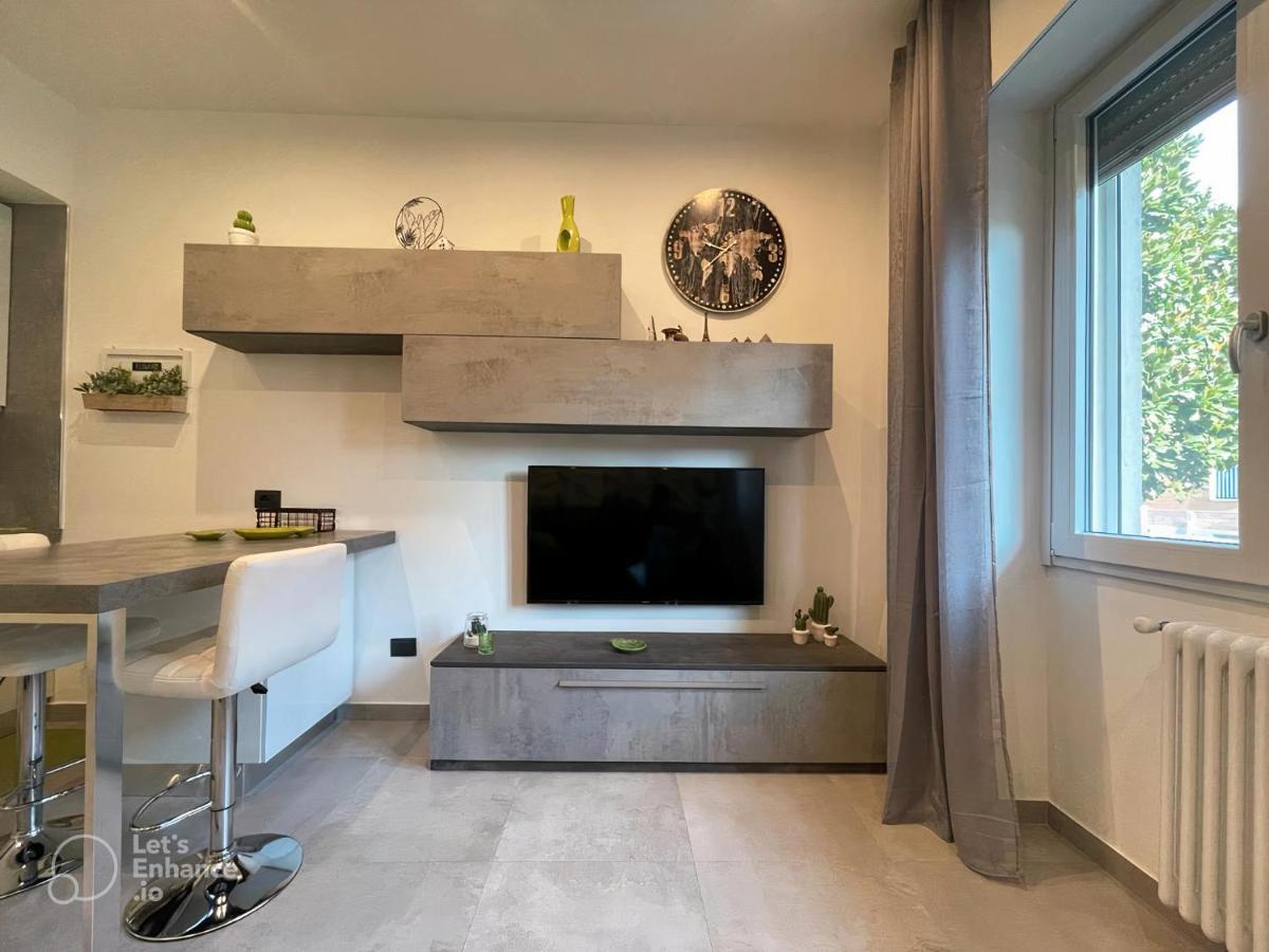 R39 Modern Apartment With Private Parking Milán Exteriér fotografie